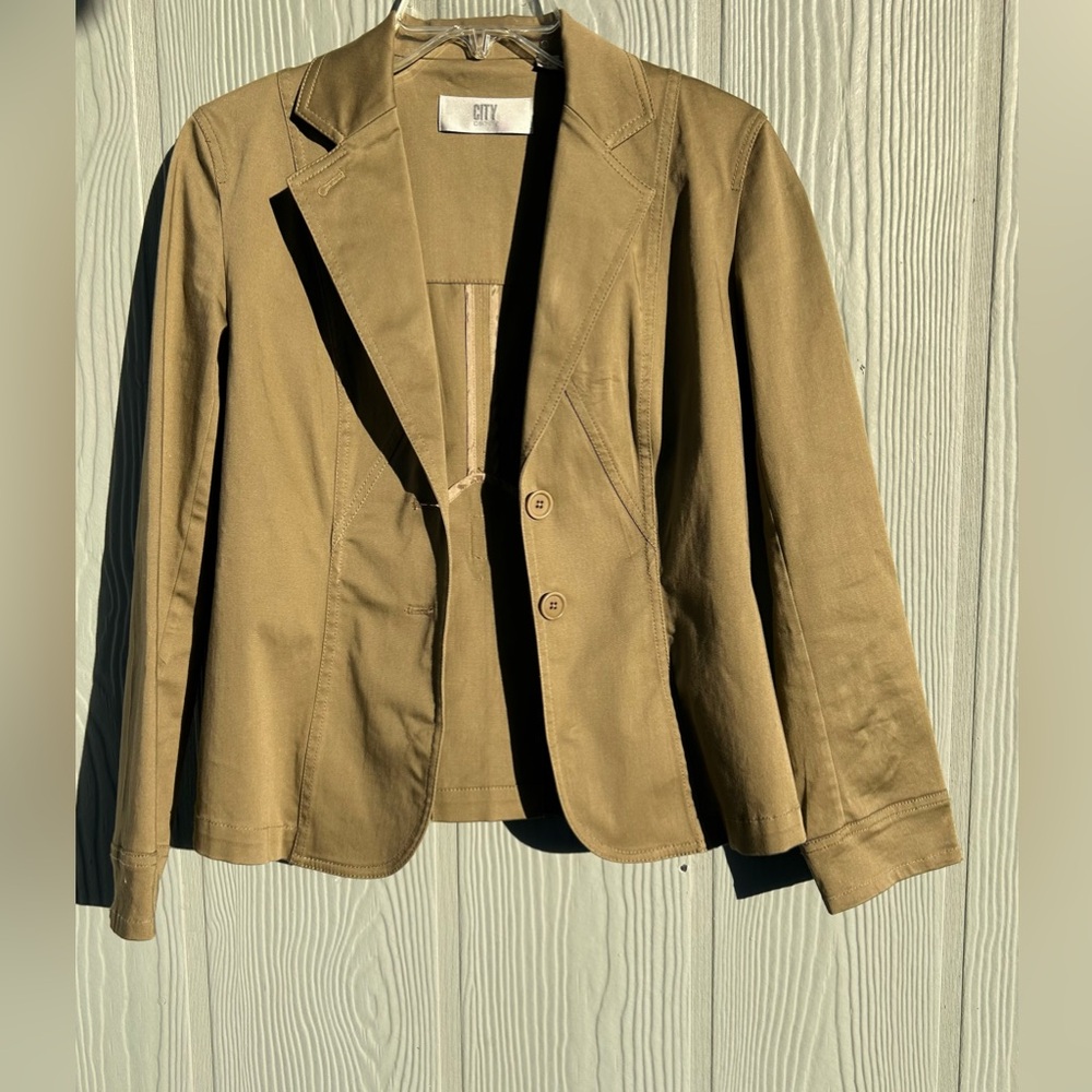 146*.CITY DKNY Women's Tan Cotton  Tight Fit Jacket